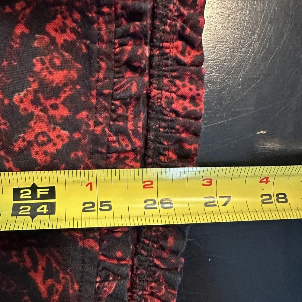 Soft Surroundings Shirt Womens Medium Black Red‎ Paisley Button 2ED79